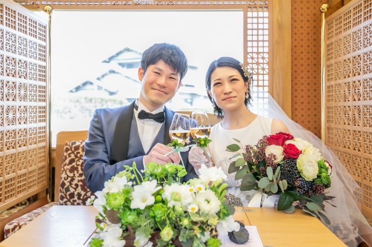 コトコト列車ウエディングの車内