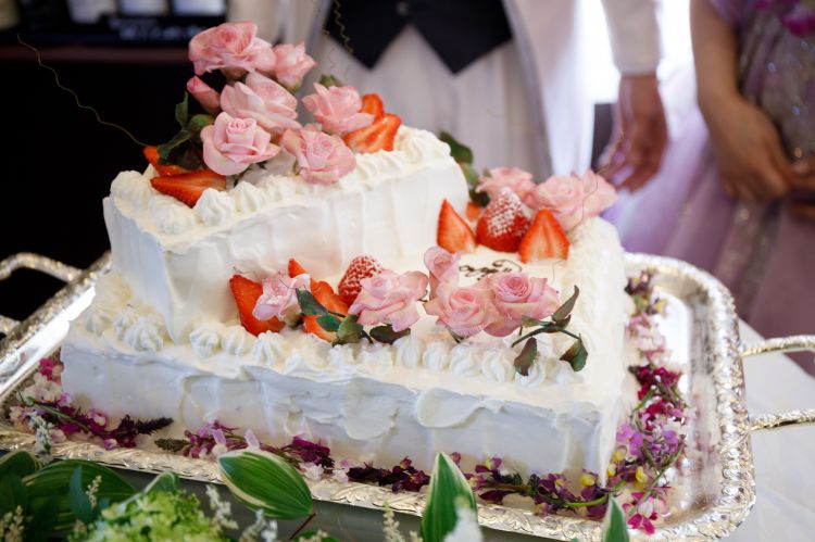 ウエディングケーキもフランスヤ特製！世界に1つだけのオーダーメイド